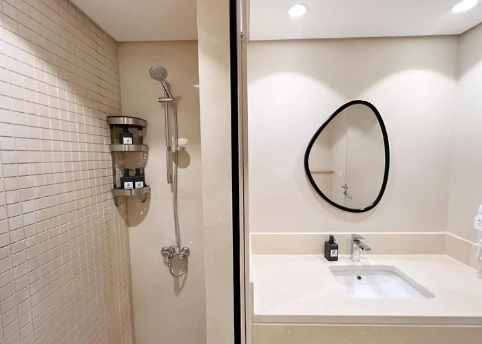 Appartement Dazzling 2 Bdr W Rooftop Mangroovy Free Pool & Access *